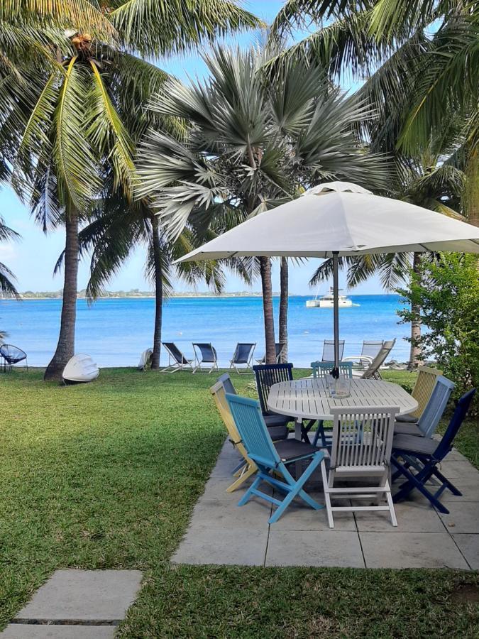 Fantastic Spacious Beachfront Villavacances Grand-Baie Exterior photo